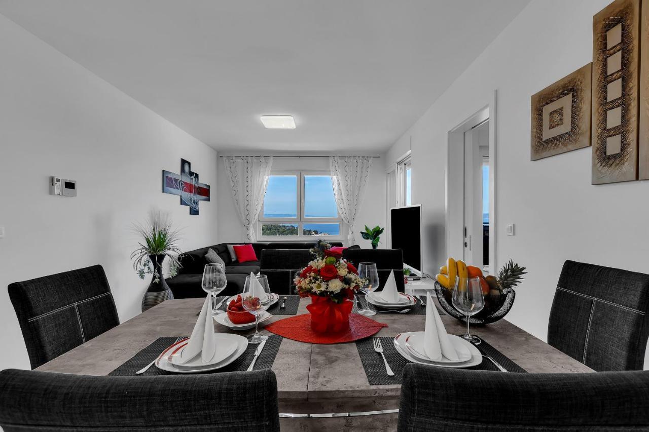 Apartment Navis, Sea View Makarska Exterior photo