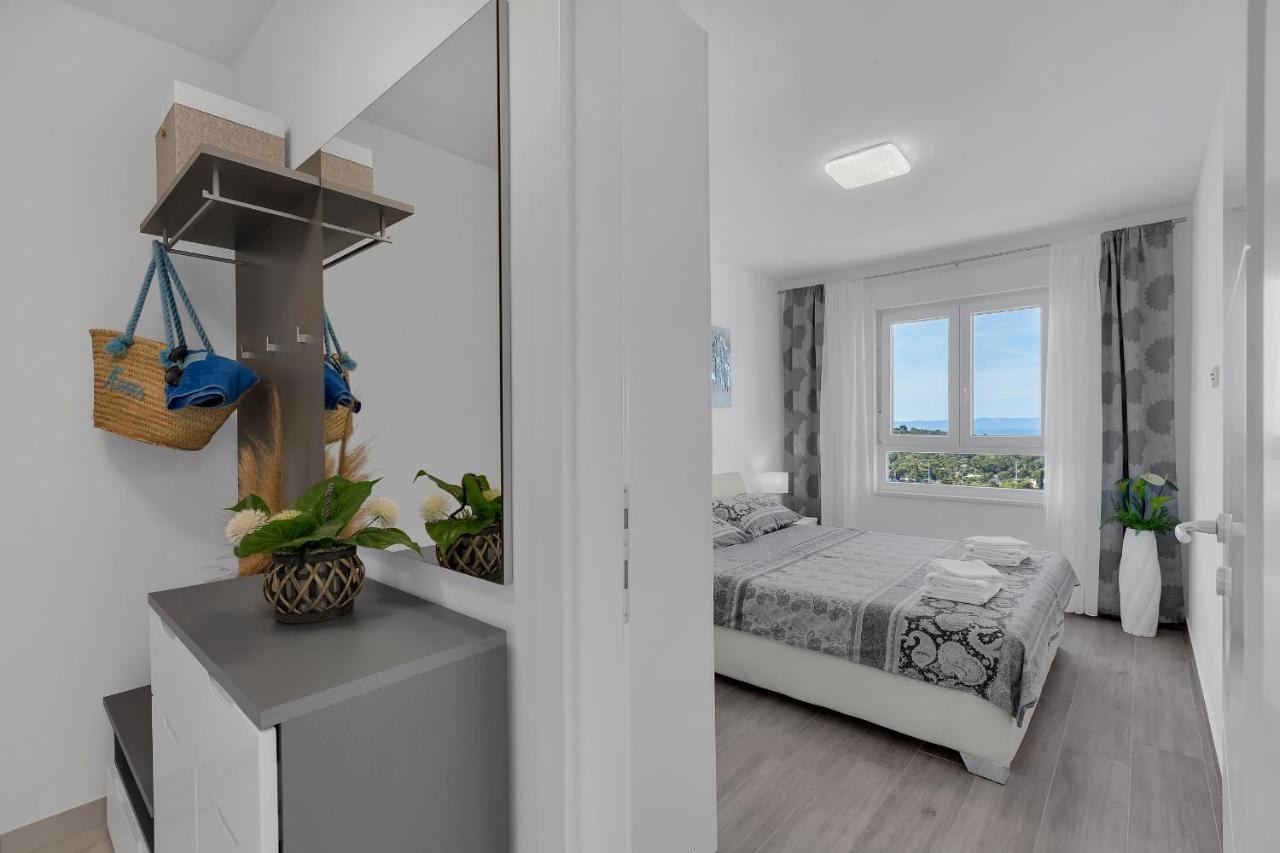 Apartment Navis, Sea View Makarska Exterior photo