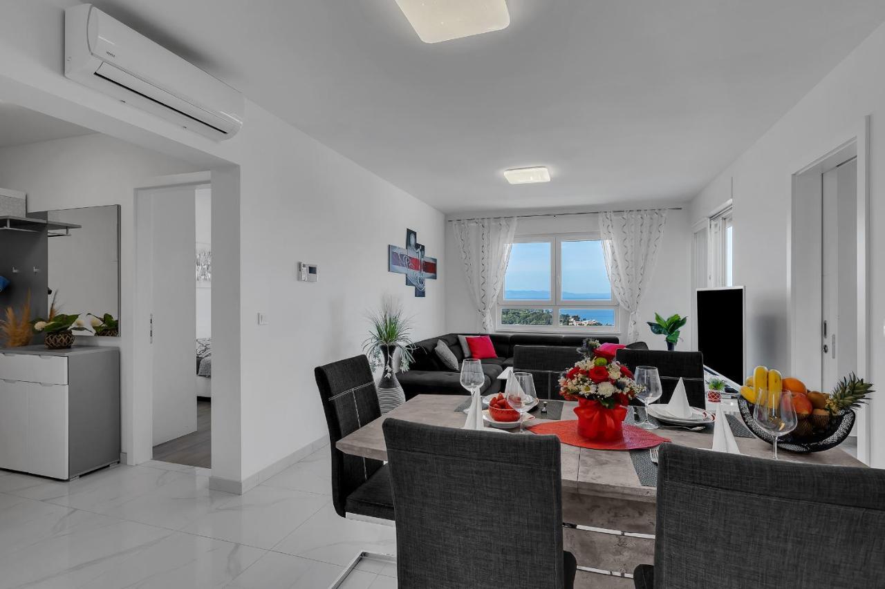 Apartment Navis, Sea View Makarska Exterior photo